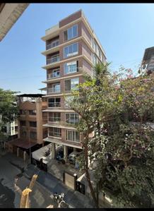 5 BHK Flat