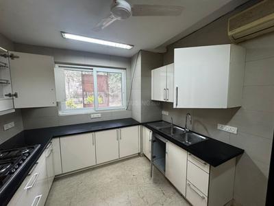 Kitchen Image of 3200 Sq.ft 4 BHK Builder Floor for sale in Vasant Vihar New Delhi for Rs. 165000000