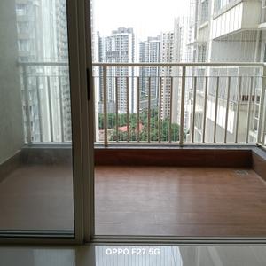 Balcony Image of 950 Sq.ft 2 BHK Apartment / Flat for sale in Lodha Amara, Kolshet Thane for Rs. 15000000