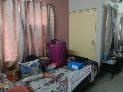Bedroom Image of 720 Sq.ft 2 BHK Builder Floor for rent in Dhakuria Kolkata for Rs. 20000