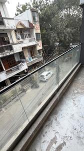 Balcony Image of 1200 Sq.ft 3 BHK Builder Floor for sale in Rajouri Garden New Delhi for Rs. 21000000