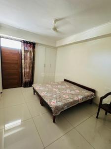 Bedroom Image of 1400 Sq.ft 3 BHK Apartment / Flat for rent in Bajwa Sunny Heights, Kharar Mohali for Rs. 25000
