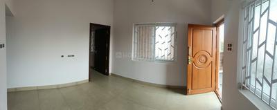Hall Image of 700 Sq.ft 2 BHK Builder Floor for rent in Ajjanur Coimbatore for Rs. 17000