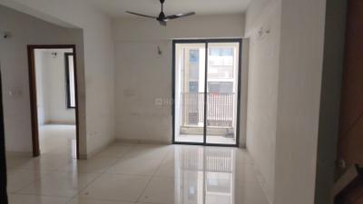 Living Room Image of 1600 Sq.ft 3 BHK Apartment / Flat for rent in Madhav Dharti Saket Radiance, Bhadaj Ahmedabad for Rs. 22000