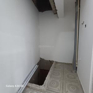 Bedroom Image of 600 Sq.ft 1 BHK Builder Floor for sale in Avenue 1, Sector 73 Noida for Rs. 2500000