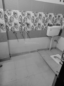 Bathroom Image of 1080 Sq.ft 3 BHK Independent House for rent in Shyam Nagar Kanpur for Rs. 12000