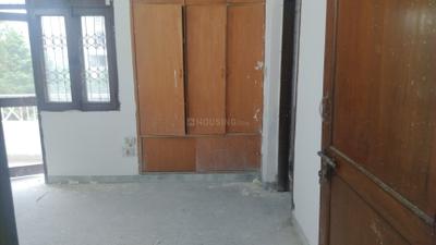 Bedroom Image of 1500 Sq.ft 3 BHK Apartment / Flat for rent in Antriksh Shivalik Apartment, Sector 6 Dwarka New Delhi for Rs. 38000