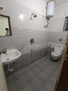 Bathroom Image of 1200 Sq.ft 2 BHK Apartment / Flat for rent in C K B Mansion, Marathahalli Bengaluru for Rs. 30400