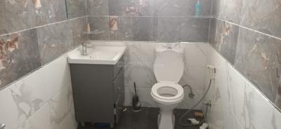 Bathroom Image of 2250 Sq.ft 3 BHK Builder Floor for sale in Sector 14 Gurgaon for Rs. 29900000