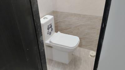 Bathroom Image of 500 Sq.ft 1 BHK Apartment / Flat for rent in Krishna Lake Town, Lohegaon Pune for Rs. 12000