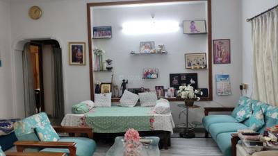 Living Room Image of 5000 Sq.ft 7 BHK Independent House for sale in Sainikpuri Secunderabad for Rs. 50000000
