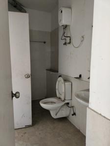 Common Bathroom Image of 1350 Sq.ft 3 BHK Apartment / Flat for sale in Jaypee Kosmos, Sector 129 Noida for Rs. 12700000