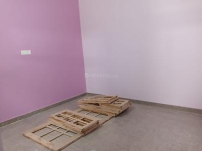 Bedroom Image of 350 Sq.ft 1.5 BHK Independent House for rent in Rajajipuram Lucknow for Rs. 8000