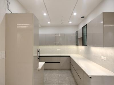 Kitchen Image of 2250 Sq.ft 3 BHK Builder Floor for sale in Ultra Luxury Builder Floor, Sector 85 Faridabad for Rs. 24000000