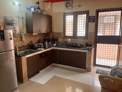 Kitchen Image of 1800 Sq.ft 2 BHK Builder Floor for rent in Sector 56 Gurgaon for Rs. 34000