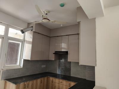 Kitchen Image of 2124 Sq.ft 3 BHK Apartment / Flat for sale in Amrapali Heartbeat City, Sector 107 Noida for Rs. 24700000