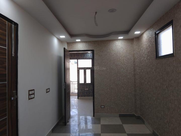 Govindpuri Main Image 1