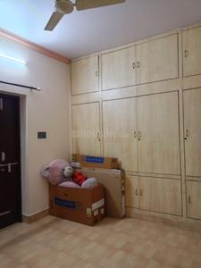 Bedroom Image of 2200 Sq.ft 2 BHK Builder Floor for rent in Indira Nagar Lucknow for Rs. 18000
