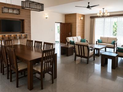 Hall Image of 6000 Sq.ft 4 BHK Independent House for rent in Uthandi Chennai for Rs. 350000