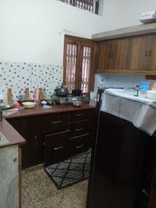 Kitchen Image of 760 Sq.ft 1 BHK Independent House for rent in Paschim Vihar New Delhi for Rs. 22599
