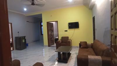 Hall Image of 1150 Sq.ft 2 BHK Apartment / Flat for rent in Lanka Varanasi for Rs. 30000