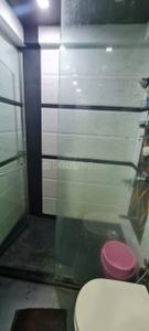 Bathroom Image of 1250 Sq.ft 3 BHK Apartment / Flat for sale in Dosti Flamingos, Sewri Mumbai for Rs. 38500000