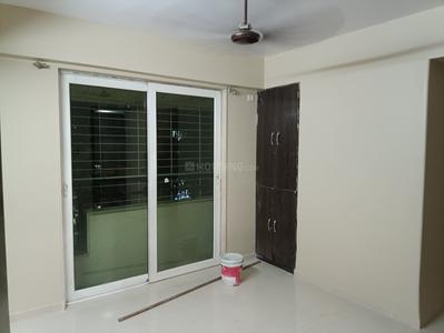 Bedroom Image of 780 Sq.ft 2 BHK Apartment / Flat for rent in Borivali East Mumbai for Rs. 38000