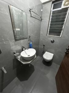 Bathroom Image of 800 Sq.ft 2 BHK Apartment / Flat for sale in Shivoham Avyukta Neelkamal, Borivali West Mumbai for Rs. 21000000