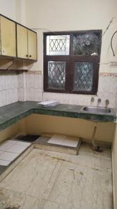 Kitchen Image of 1050 Sq.ft 2 BHK Builder Floor for rent in DLF Phase 3 Gurgaon for Rs. 32000