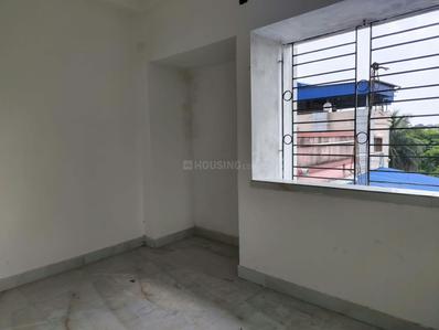 Bedroom Image of 745 Sq.ft 2 BHK Apartment / Flat for sale in Prince Anwar Shah Connector Kolkata for Rs. 5000000