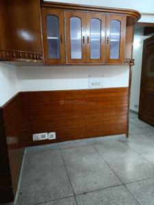 Bedroom Image of 1750 Sq.ft 3 BHK Apartment / Flat for rent in Patparganj New Delhi for Rs. 40000