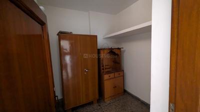Bedroom Image of 3150 Sq.ft 3 BHK Independent House for rent in Sector 14 Faridabad for Rs. 34000