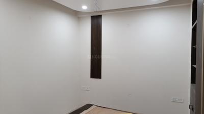 Bedroom Image of 1850 Sq.ft 4 BHK Builder Floor for sale in Laxmi Nagar New Delhi for Rs. 22500000