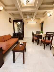 Hall Image of 820 Sq.ft 2 BHK Apartment / Flat for sale in Bandra West Mumbai for Rs. 50000000