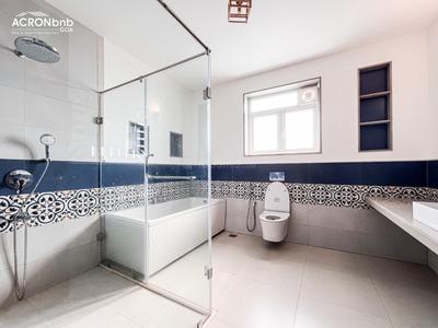 Bathroom Image of 4020 Sq.ft 3.5 BHK Villa for sale in Arpora Goa for Rs. 85000000