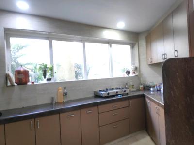 Kitchen Image of 1850 Sq.ft 3 BHK Apartment / Flat for rent in Tardeo Mumbai for Rs. 300000