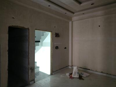 Living Room Image of 900 Sq.ft 3 BHK Builder Floor for sale in DLF Ankur Vihar Ghaziabad for Rs. 3420444