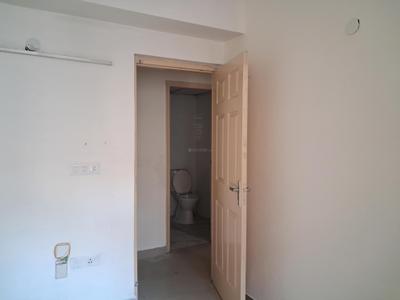 Bedroom Image of 1150 Sq.ft 2.5 BHK Apartment / Flat for sale in Supertech Cape Town, Sector 74 Noida for Rs. 12000000