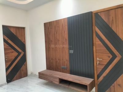 Bedroom Image of 2200 Sq.ft 4 BHK Independent House for rent in Bansal Temple Tree Residences, Ranjit Avenue Amritsar for Rs. 100000