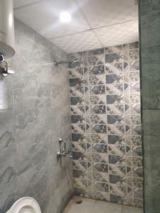 Bathroom Image of 550 Sq.ft 1 BHK Builder Floor for rent in Palam Vihar Extension Gurgaon for Rs. 17000