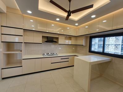 Kitchen Image of 3000 Sq.ft 4 BHK Apartment / Flat for rent in Sobha Marina One, Marine Drive Kochi for Rs. 130000