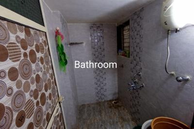 Bathroom Image of 670 Sq.ft 1 BHK Apartment / Flat for sale in Amit Complex, Badlapur East Badlapur for Rs. 2300000