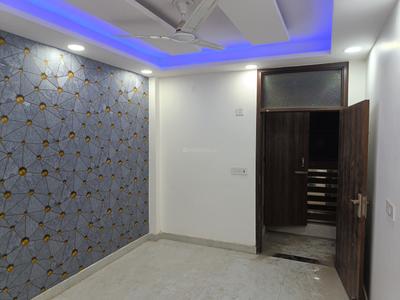Bedroom Image of 990 Sq.ft 3 BHK Builder Floor for sale in Govindpuri New Delhi for Rs. 6500000