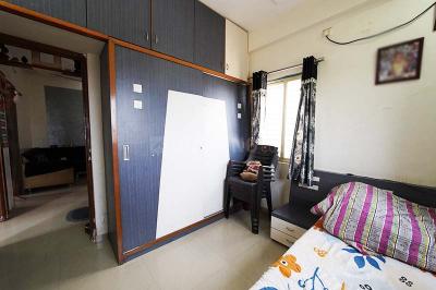 Bedroom Image of 990 Sq.ft 2 BHK Apartment / Flat for sale in Ashray Platina, New Ranip Ahmedabad for Rs. 5000000