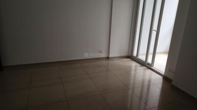 Living Room Image of 1340 Sq.ft 3 BHK Apartment / Flat for rent in Gulshan Ikebana, Sector 143 Noida for Rs. 32000