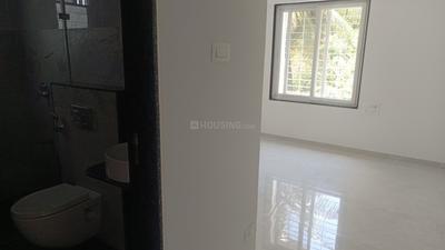 Living Room Image of 900 Sq.ft 2 BHK Apartment / Flat for sale in Swojas Advait, Shivaji Nagar Pune for Rs. 16000000