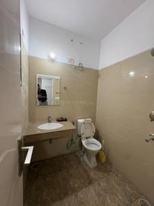 Bathroom Image of 2700 Sq.ft 3 BHK Independent House for rent in Emaar Bungalows, Sector 109 Mohali for Rs. 35000