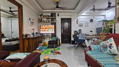 Living Room Image of 1500 Sq.ft 3 BHK Builder Floor for sale in Sector 104 Noida for Rs. 8500000