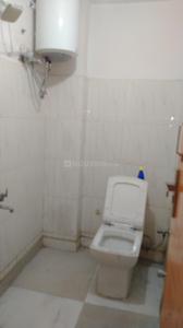 Bathroom Image of 700 Sq.ft 1 BHK Apartment / Flat for rent in Kaveri Apartments, Vasant Kunj New Delhi for Rs. 29000
