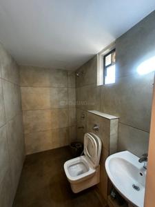 Image of 569 Sq.ft 1 BHK Apartment / Flat for rent in Vyttila, Kochi for Rs. 32000